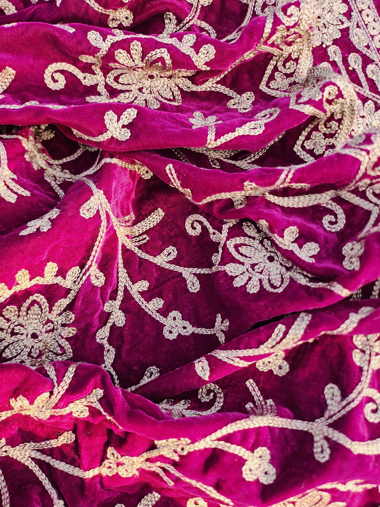 Pure Velvet 9000 Suit with Pure Resham Work Pink Color